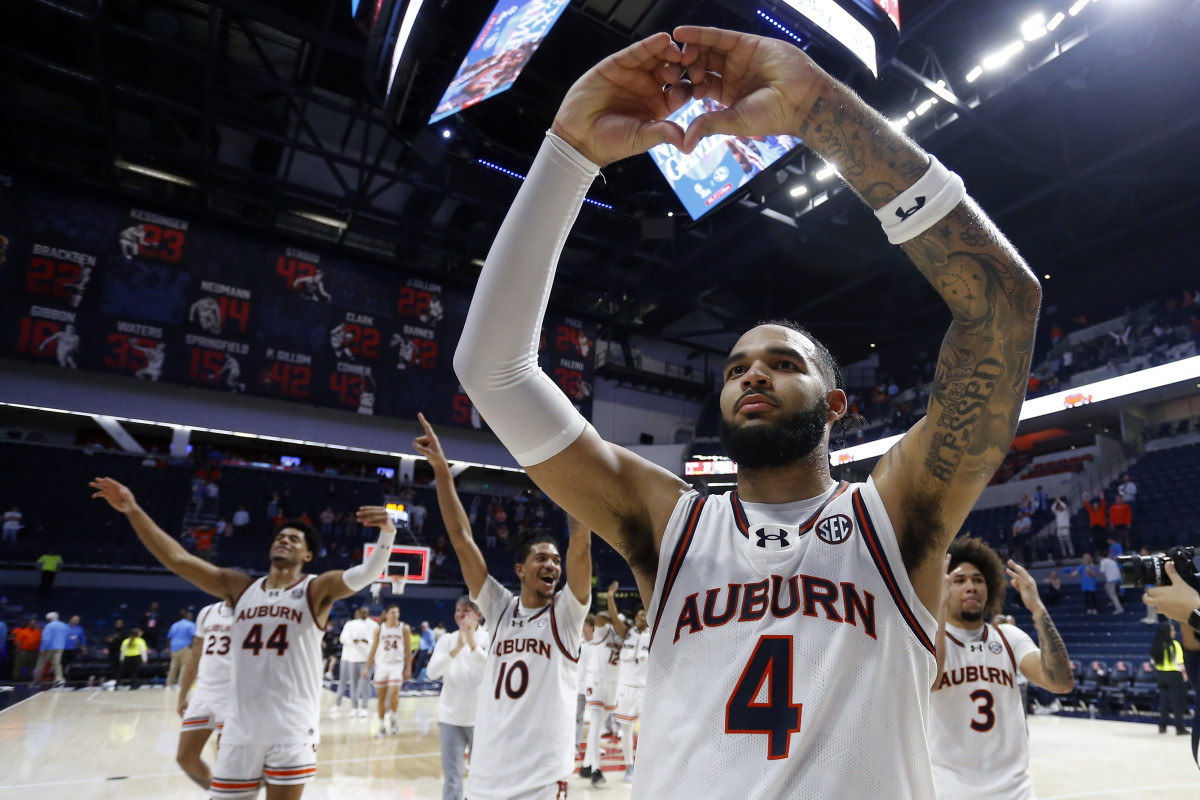 Auburn celebrates a win
